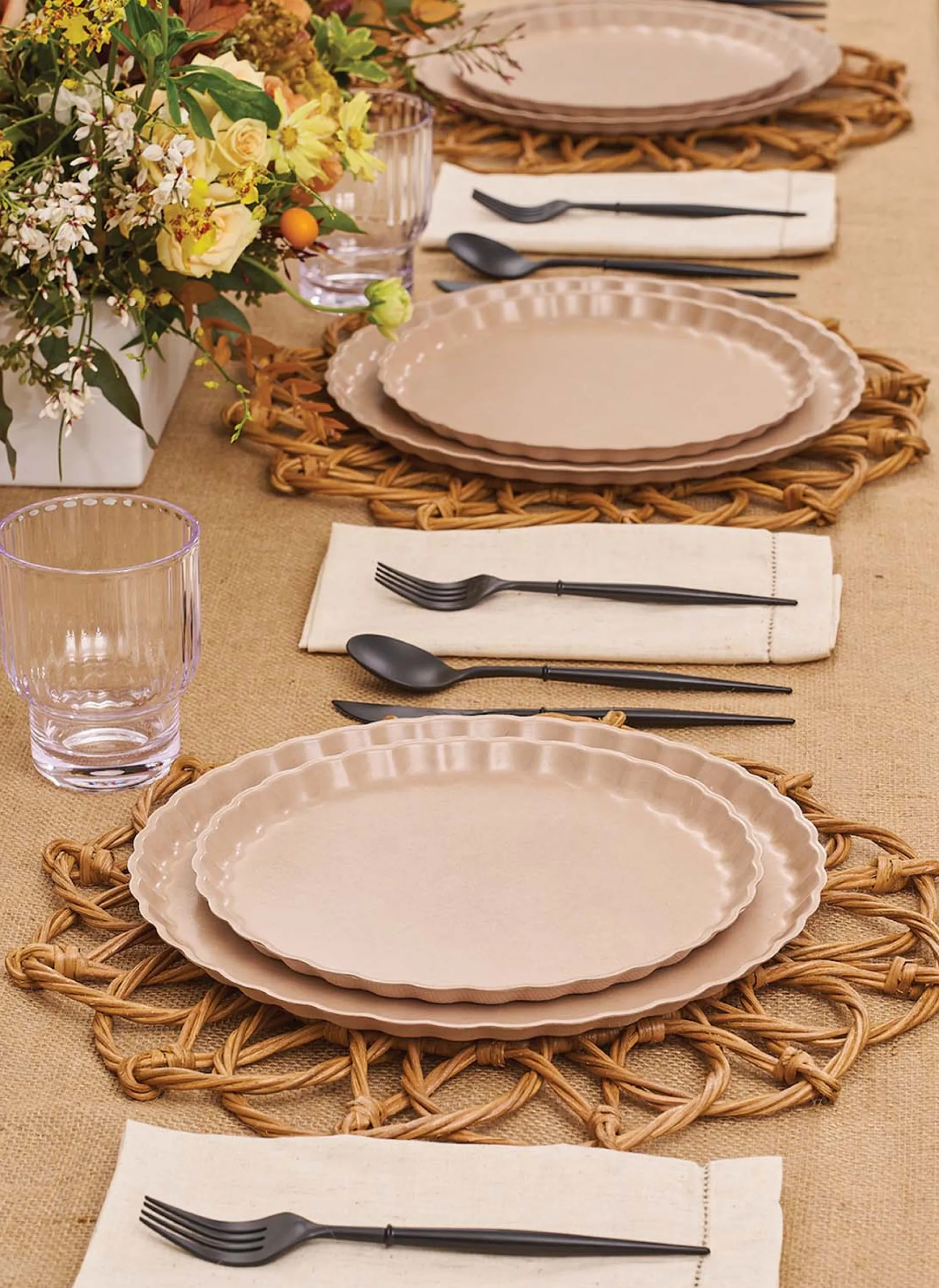 All Black Bella Assorted Plastic Cutlery/36pc, Service for 12-Sophistiplate Fashion