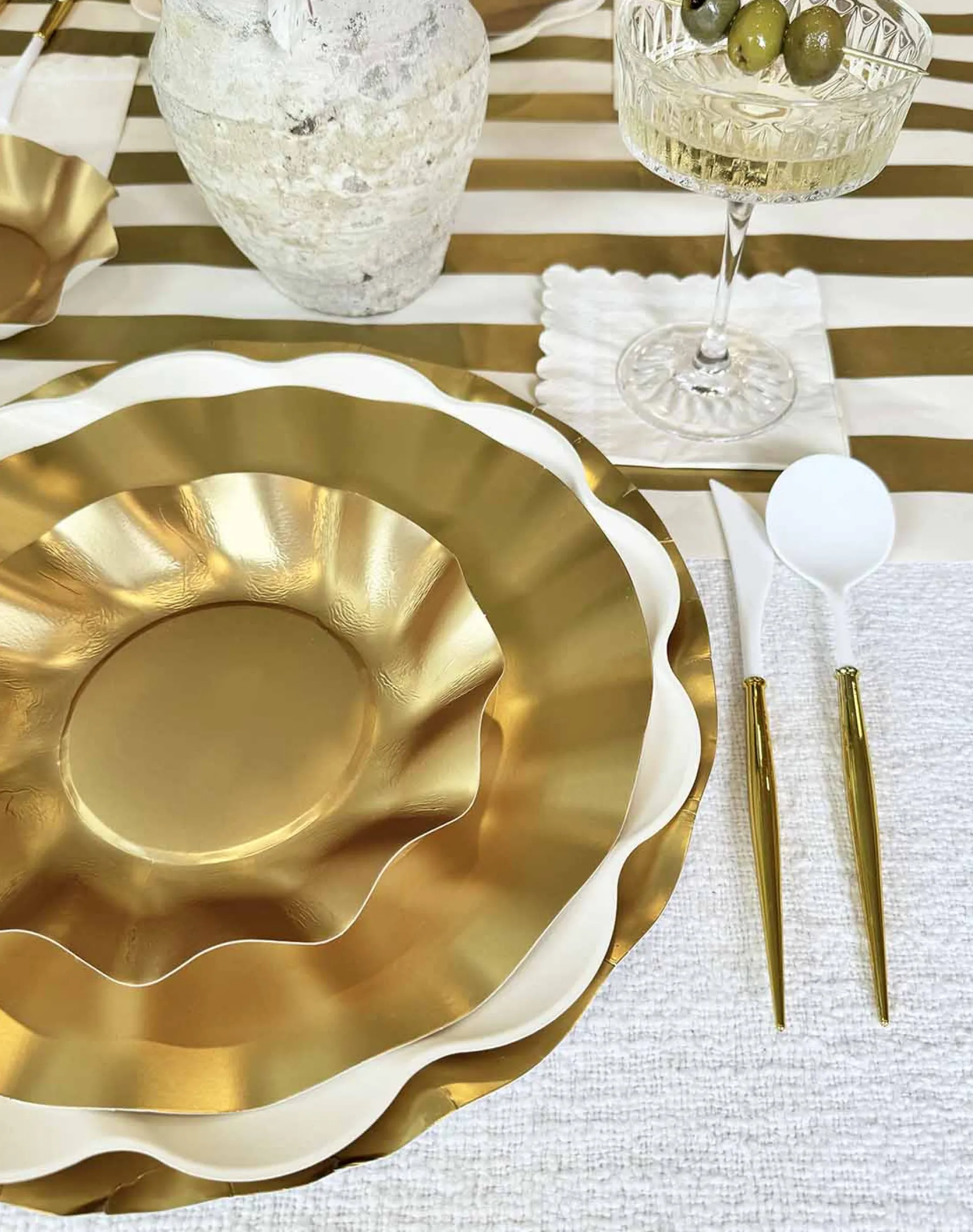 Cream & Gold Table Setting-Sophistiplate Discount