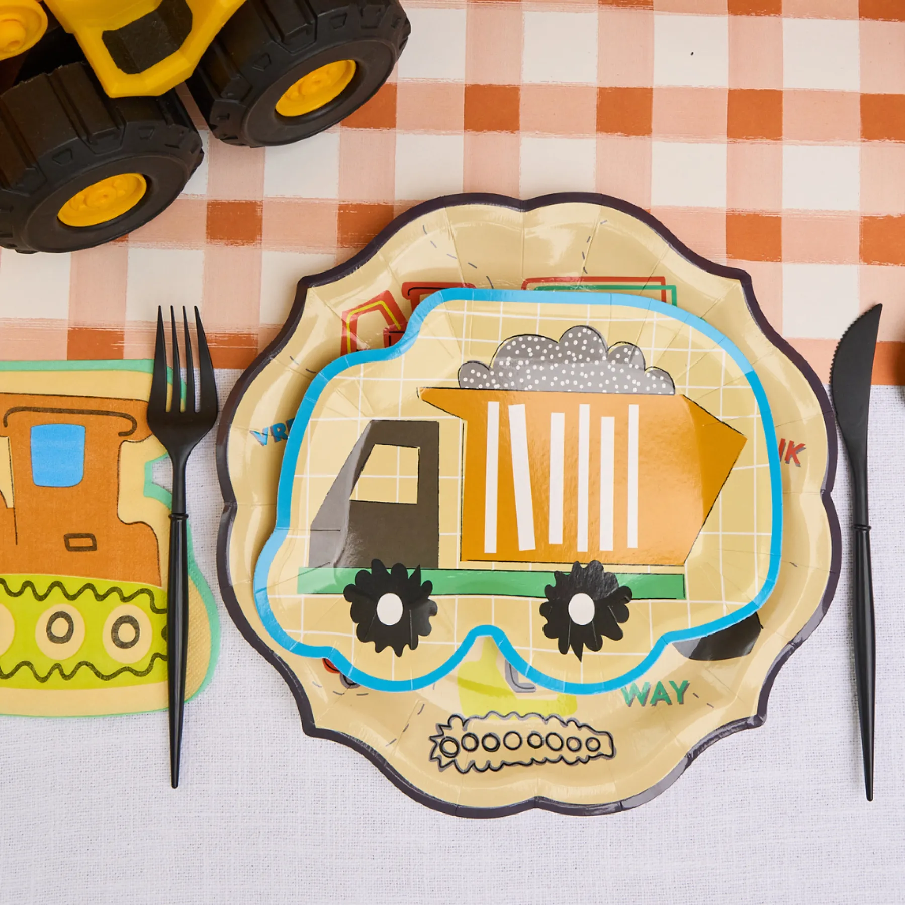 Dig It Table Setting-Sophistiplate Clearance