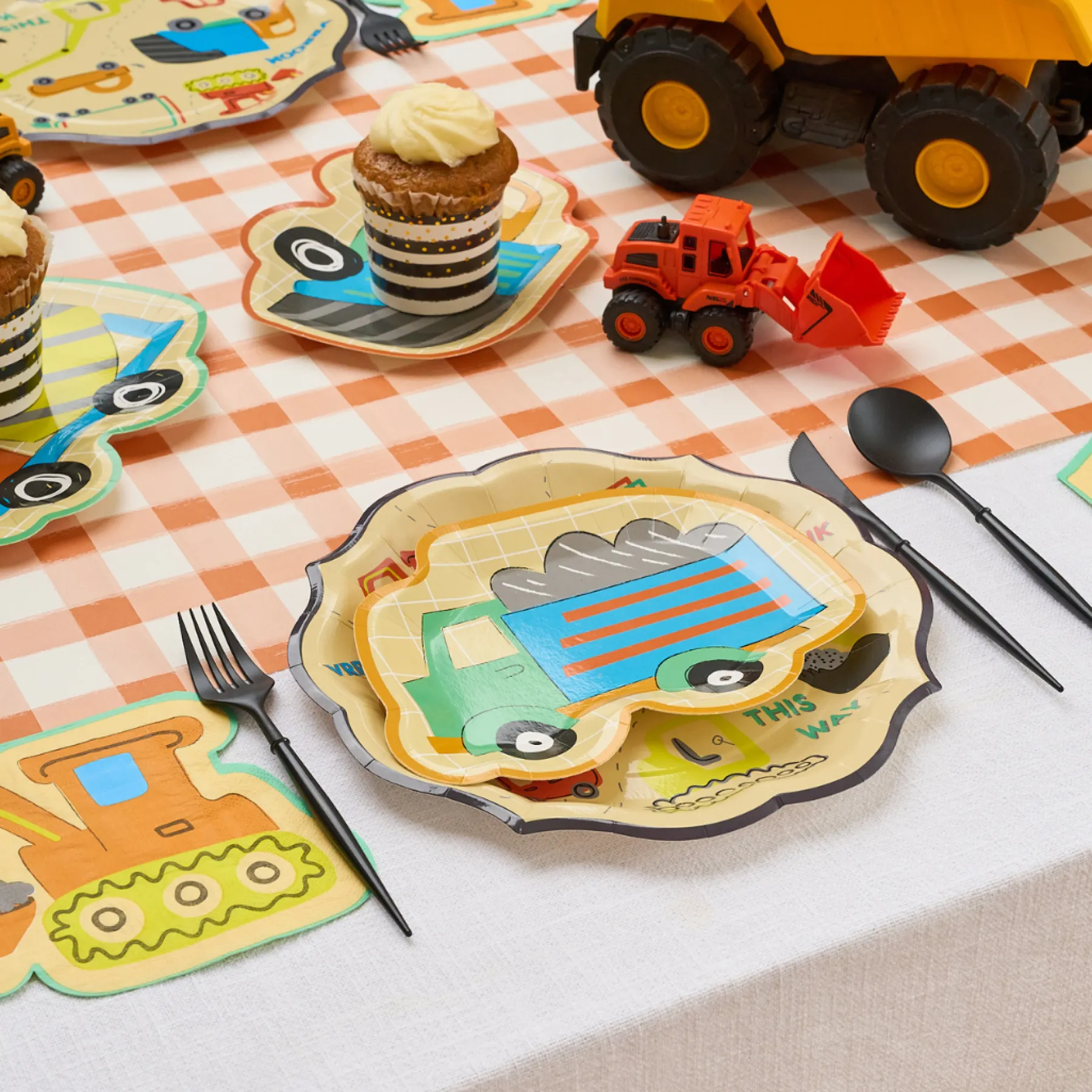 Dig It Table Setting-Sophistiplate Clearance