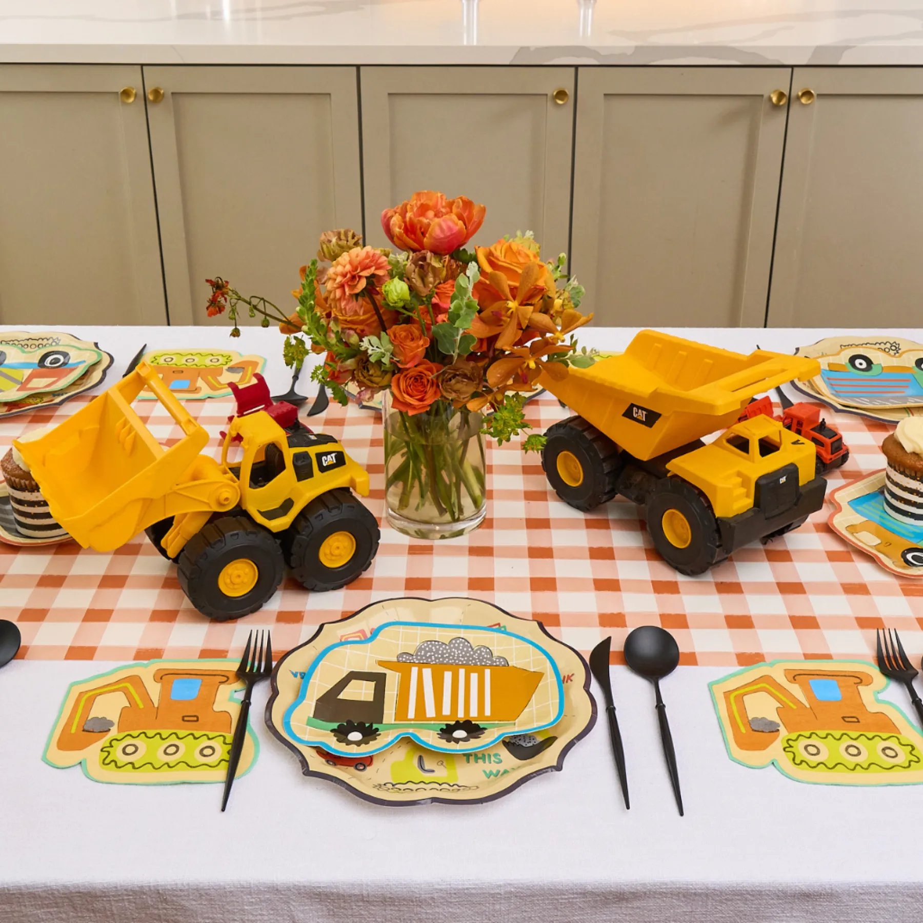 Dig It Table Setting-Sophistiplate Clearance