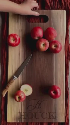 Personalized Live Edge Walnut Single Handle Charcuterie Board - 24" x 12"-Maple Hot