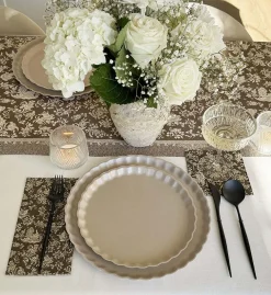 Royal Peacock Table Setting - Brown-Sophistiplate Online