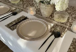Royal Peacock Table Setting - Brown-Sophistiplate Online