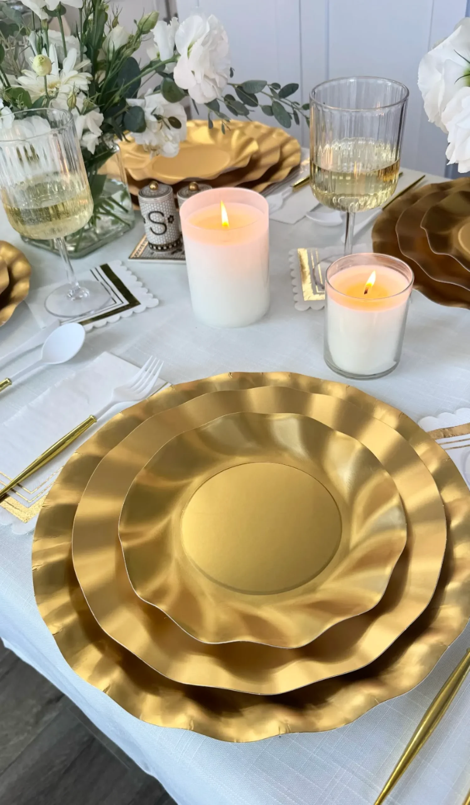 Satin Gold Wavy Paper Appetizer/Dessert Bowls/8pk-Sophistiplate Hot